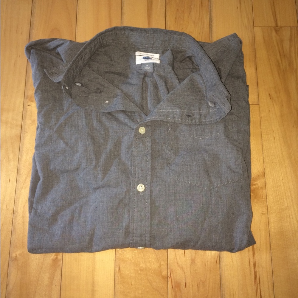 Slim Fit Men’s Button-Up